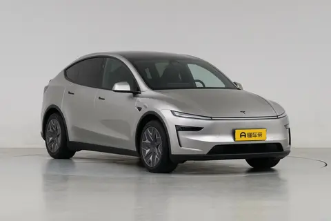 特斯拉 Model Y L 购车指南，哪款配置更适合你？