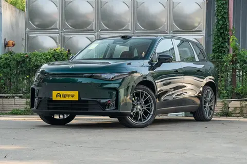 零跑C10车主真实评价：空间大，配置高，续航远，适合家用